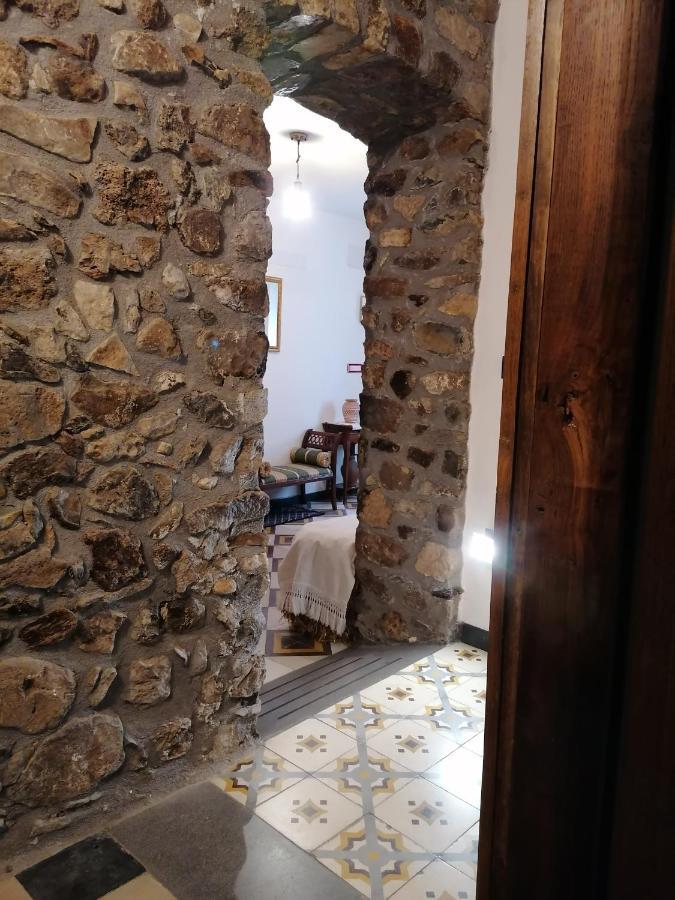 Bed and Breakfast Deiana Санту-Луссурджу Экстерьер фото