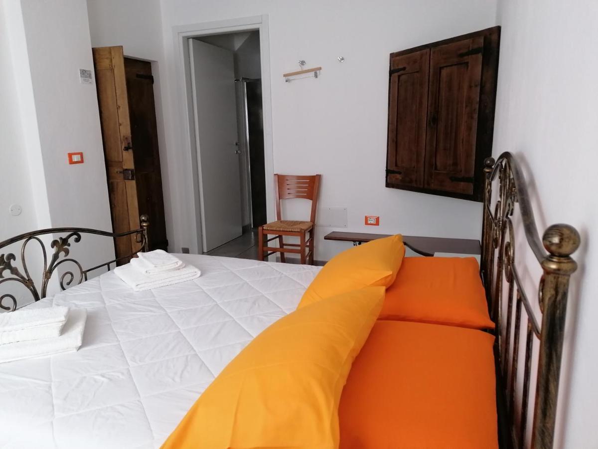 Bed and Breakfast Deiana Санту-Луссурджу Экстерьер фото
